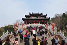 新沂湖北旅游攻略(七月湖北旅游攻略)