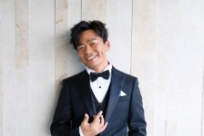 新沂商务伴游招聘 王宝强工作室招聘实习生，任职条件苛刻，学历要求本科以上