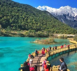 新沂云南旅游攻略(云南旅游攻略必去景点顺序)