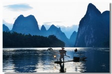 新沂旅游图片(旅游图片真实照片带人)