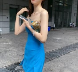 新沂我做了兼职模特(怎么做平面模特兼职)