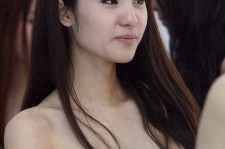 新沂模特走光(时尚模特走秀)