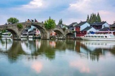 新沂上海旅游攻略(上海旅游攻略手抄报)
