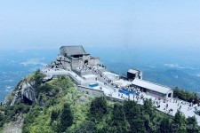 新沂湖南旅游攻略(武汉到湖南旅游攻略)