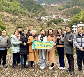 新沂商务伴游招聘 潮声丨百万年薪聘导游 浙江一座县城的“千金买马”记