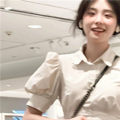 新沂高端纯出女孩雇用(高端名媛定造)奢华游艇豪侈生活月入50W