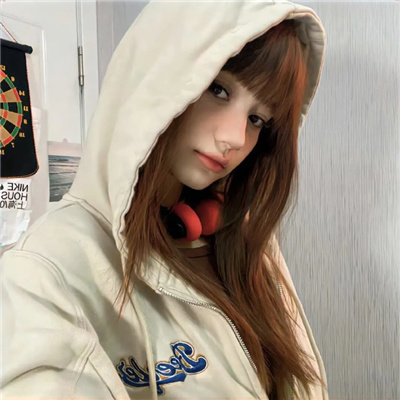 新沂商务伴游女士的年龄分布与收入水平的关系