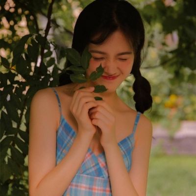 新沂伴游女生柳如烟的资料