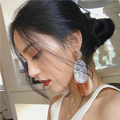 新沂伴游女生张悦然的资料