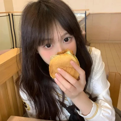 新沂伴游女生李心怡的资料