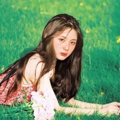 新沂伴游女生谢珞欣的资料