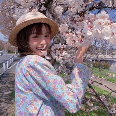 新沂伴游女生扶婷的资料