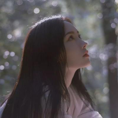 新沂伴游女生秦鹿鸣的资料