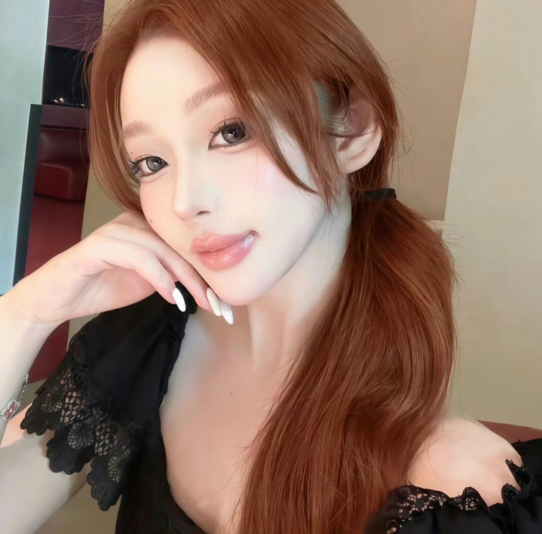 新沂伴游女生 | Victoria LiLI的资料